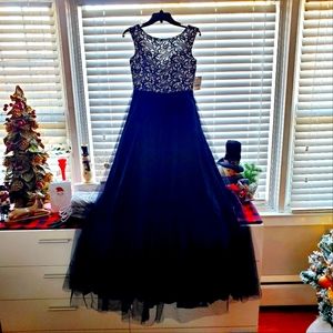 Aidan Mattox Black and White Tulle Gown